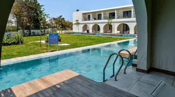 One Resort Premium