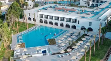 One Resort Premium