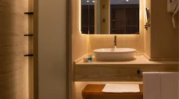 One Resort Premium