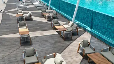 One Resort Premium