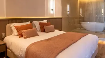 One Resort Premium