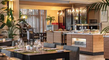 Onyria Quinta da Marinha Hotel