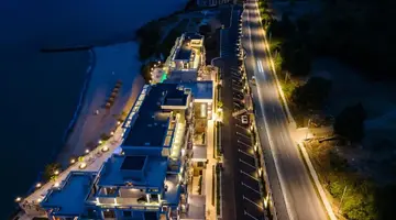 Onyx Beach Residence - Free Beach Access
