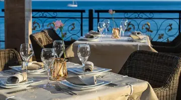 Onyx Beach Residence - Free Beach Access