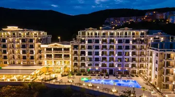 Onyx Beach Residence - Free Beach Access