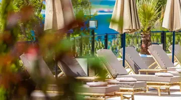 Onyx Beach Residence - Free Beach Access