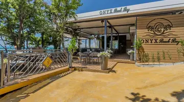 Onyx Beach Residence - Free Beach Access