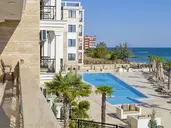 ONYX BEACH RESIDENCE