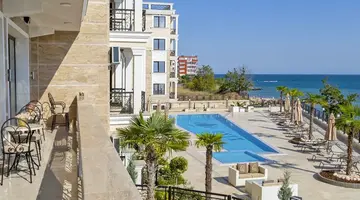 ONYX BEACH RESIDENCE