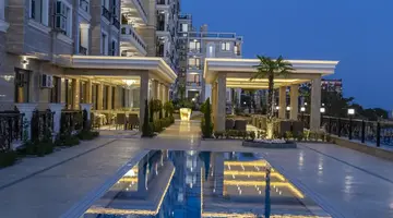 ONYX BEACH RESIDENCE