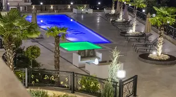 Onyx Beach Residence