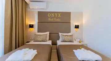 Onyx Beach Residence
