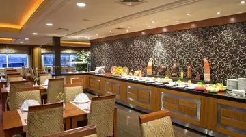 ORAN HOTEL