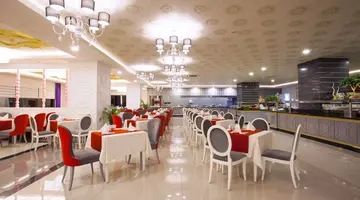 ORANGE PALACE & SPA