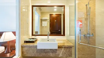 ORIENTAL PEARL BEACH RESORT (HOANG NGOC BEACH RESORT)