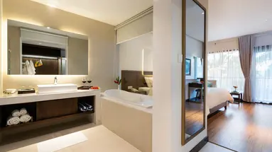 ORIENTAL PEARL BEACH RESORT (HOANG NGOC BEACH RESORT)