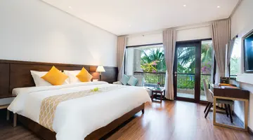 ORIENTAL PEARL BEACH RESORT (HOANG NGOC BEACH RESORT)