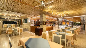 ORIENTAL PEARL BEACH RESORT (HOANG NGOC BEACH RESORT)