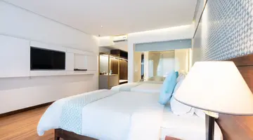 ORIENTAL PEARL BEACH RESORT (HOANG NGOC BEACH RESORT)