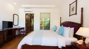 ORIENTAL PEARL BEACH RESORT (HOANG NGOC BEACH RESORT)