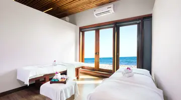 ORIENTAL PEARL BEACH RESORT (HOANG NGOC BEACH RESORT)
