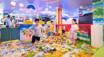 ORIENTAL PEARL BEACH RESORT (HOANG NGOC BEACH RESORT)