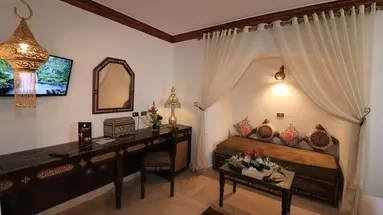 ORIENTAL RIVOLI HOTEL