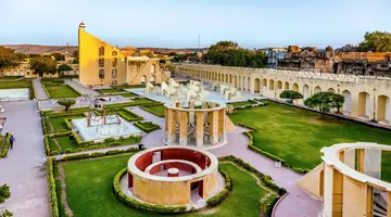 Orientalna Mozaika: Indie i Uzbekistan
