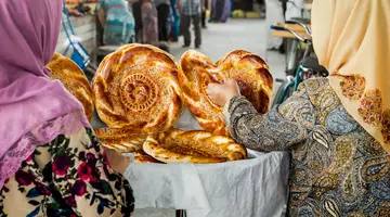 Orientalna Mozaika: Indie i Uzbekistan