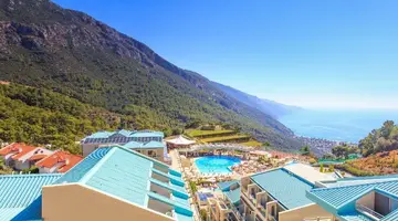 ORKA SUNLIFE RESORT AQUAPARK