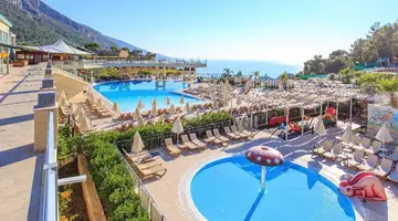 ORKA SUNLIFE RESORT AQUAPARK