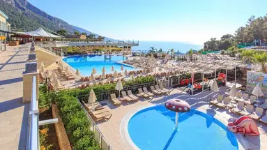 ORKA SUNLIFE RESORT AQUAPARK