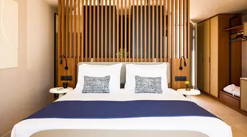 Oros Luxury Beach Resort