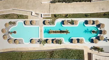 Oros Luxury Beach Resort
