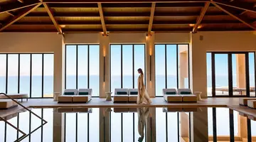 Oros Luxury Beach Resort
