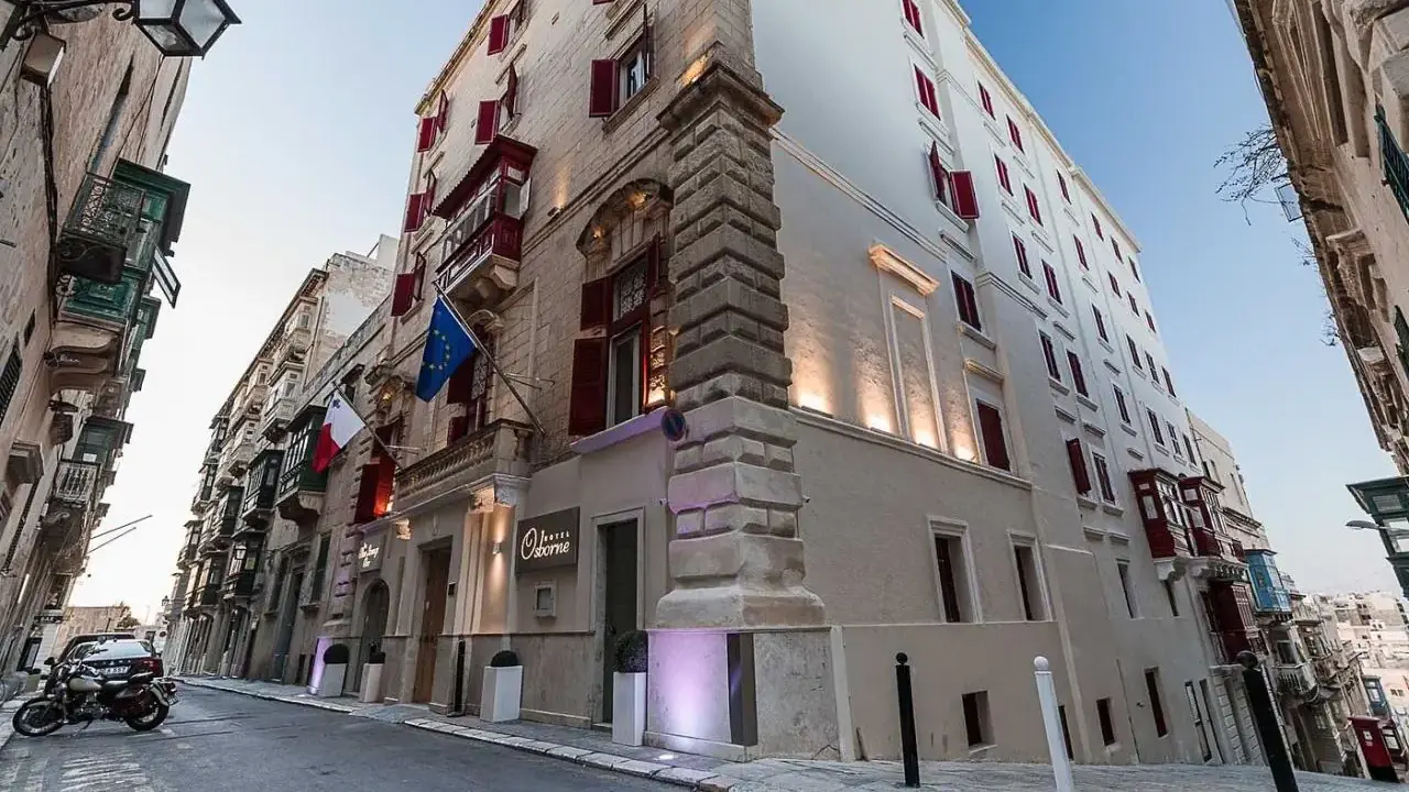 OSBORNE HOTEL
