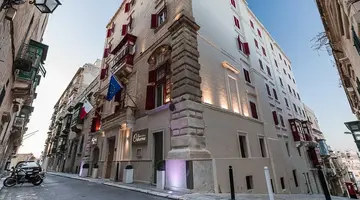 OSBORNE HOTEL