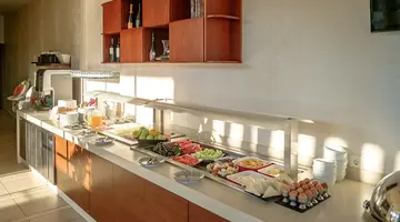 Oscar Suites & Village