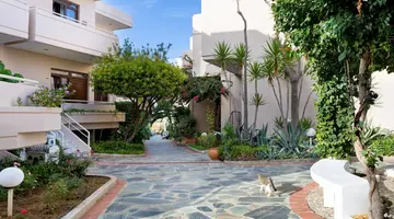 Oscar Suites & Village