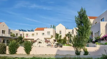 Oscar Suites & Village
