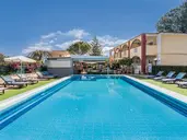 Oscar Villa and Studios