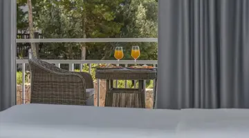 OSEJAVA HOTEL