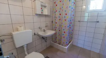 OSRODEK KACJAK - PAWILONY**