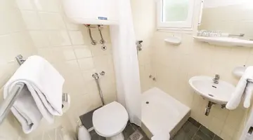OSRODEK KACJAK - PAWILONY**