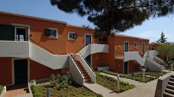 OSRODEK NATURYSTYCZNY KOVERSADA - APARTAMENTY****