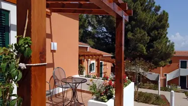 OSRODEK NATURYSTYCZNY KOVERSADA - APARTAMENTY****