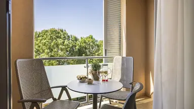 OŚRODEK TURYSTYCZNY BELVEDERE - APARTAMENTY****