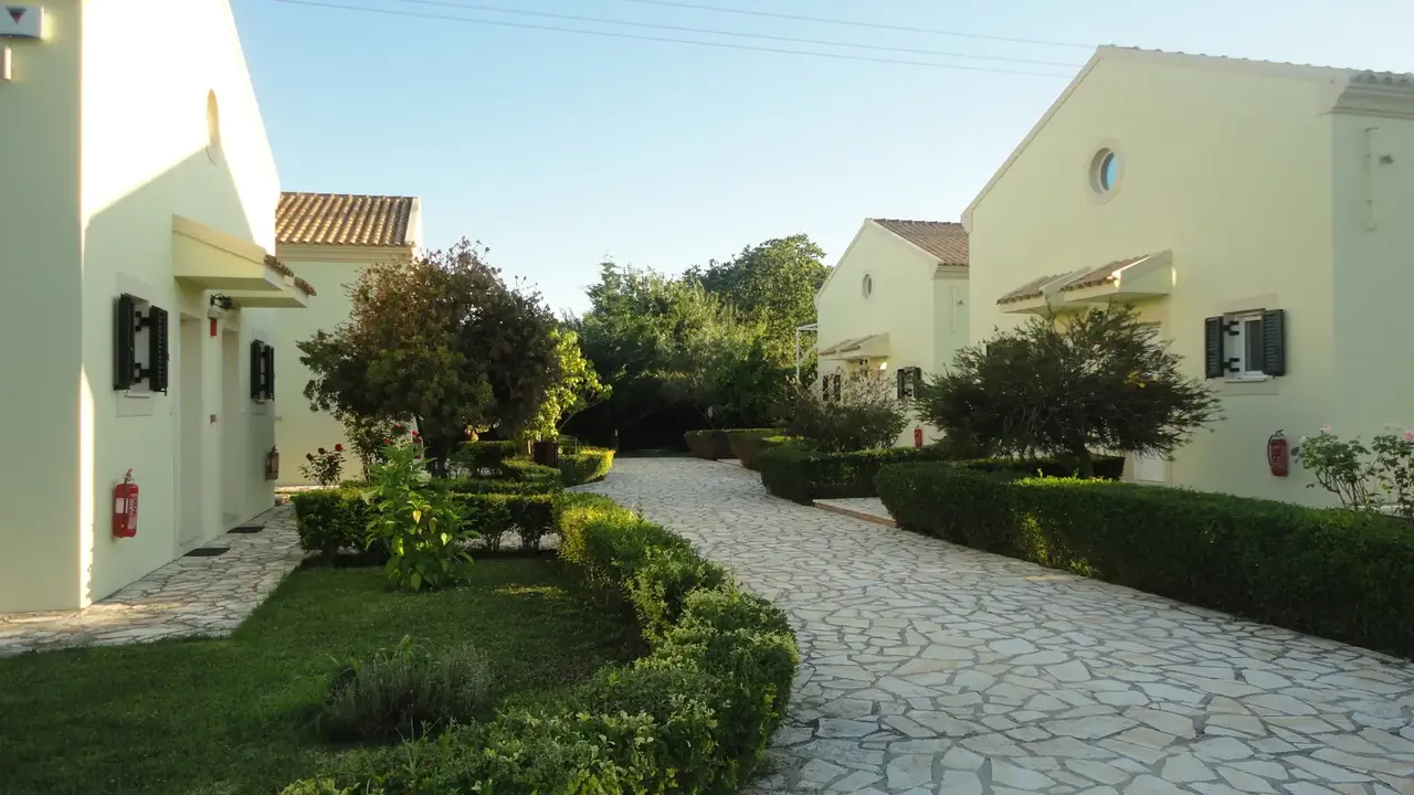 Ostria Apartments Sidari