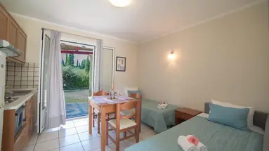 Ostria Apartments Sidari