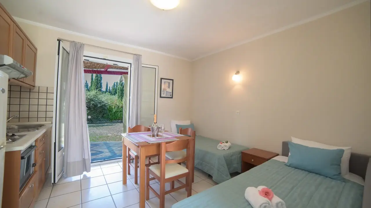Ostria Apartments Sidari